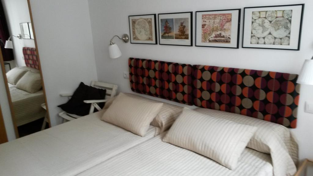 Apartamentos El Camino Villafranca Del Bierzo Exteriér fotografie