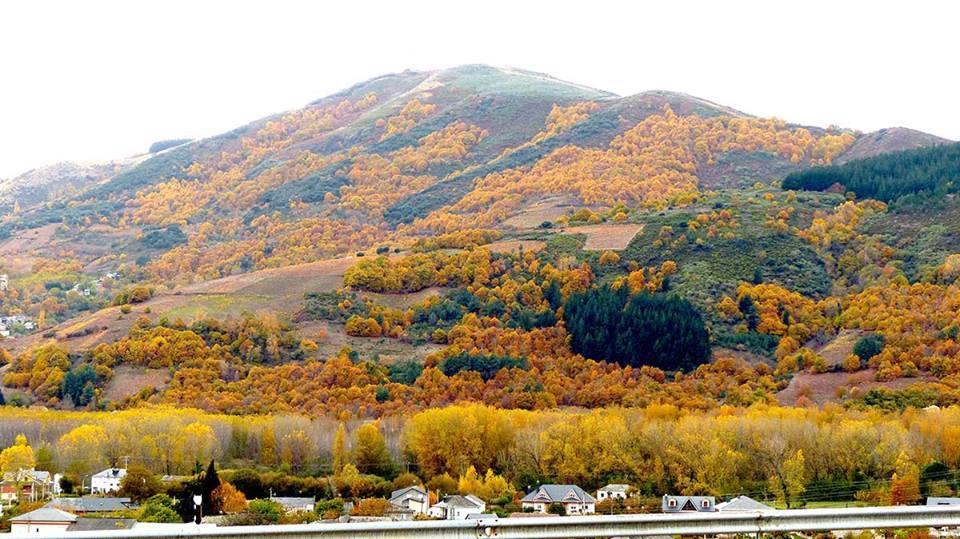 Apartamentos El Camino Villafranca Del Bierzo Exteriér fotografie